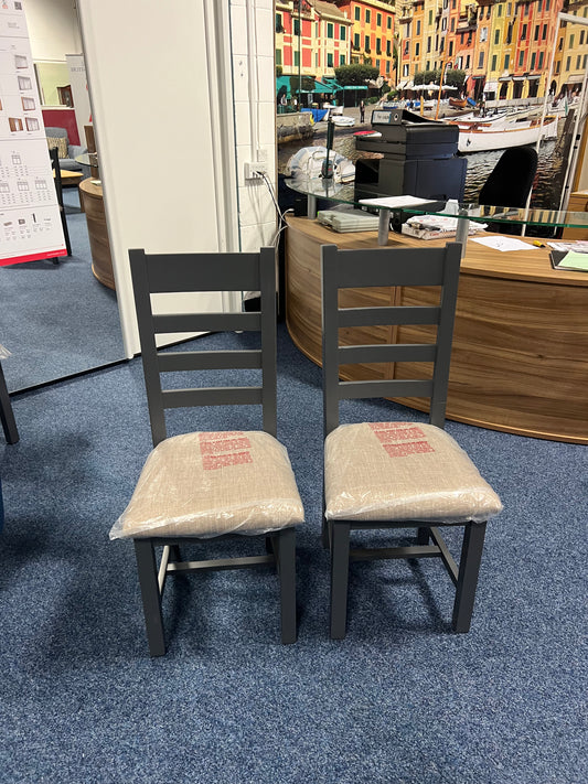 Manor Collection Set of 2 Ladder-Back Dining Chairs
