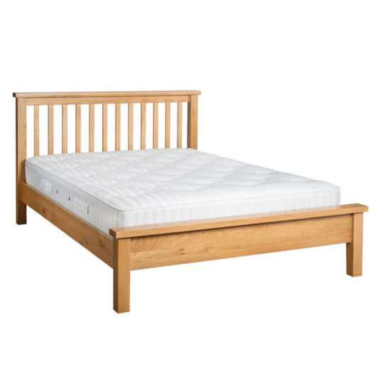 Manor Collection Dorset Oak 5′ Slatted Bed with Top Cap