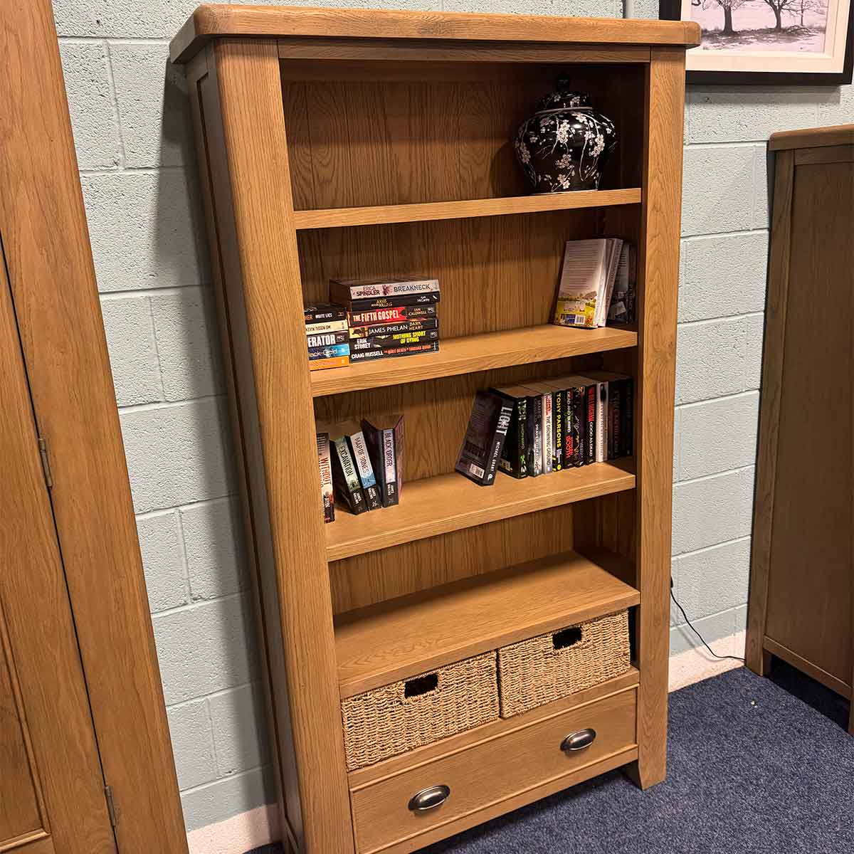 Manor Collection Honeywood Large Bookcase