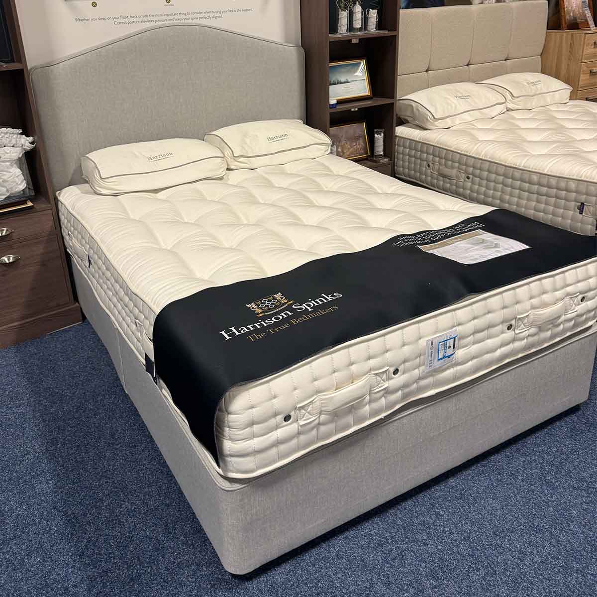 Harrisons Paros Kingsize Divan Set With Sudeley Headboard