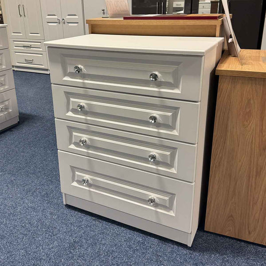 Manor Bedroom Lazio 4 Drawer 1 Deep Drawer Chest