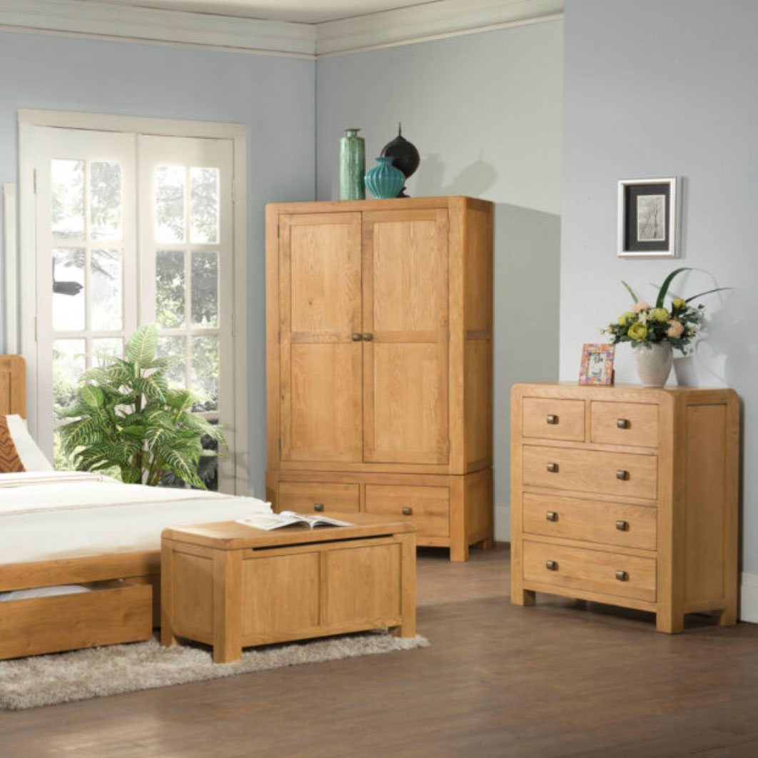 Manor Collection Davenwood 5 Drawer Tall Chest