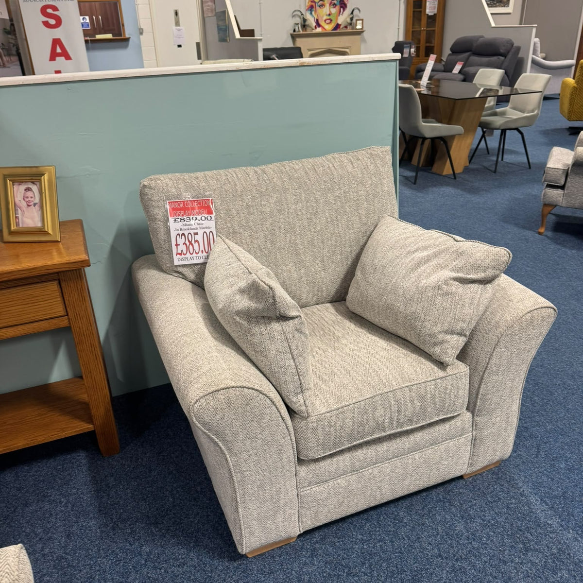 Manor Collection Miami Chair In Brooklands Marble