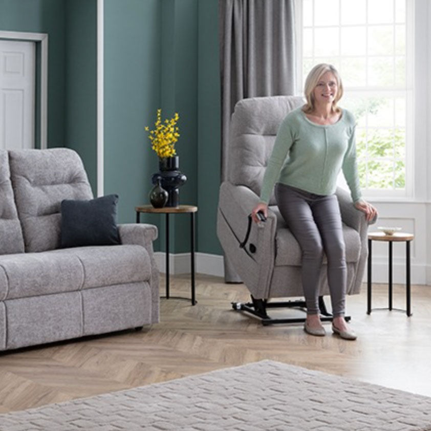Celebrity Sandhurst Standard Recliner